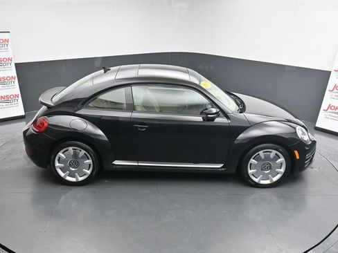 Used 2017 Volkswagen Beetle 1.8T SEL image 34