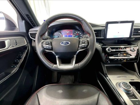 Used 2023 Ford Explorer ST-Line w/ Class IV Trailer Tow Package image 14