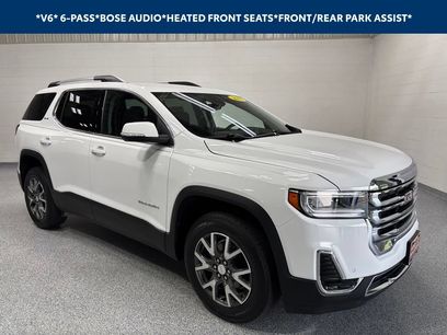 Used 2022 GMC Acadia SLE w/ Infotainment Package