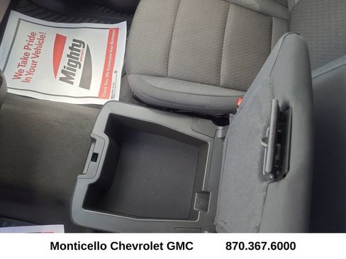 Used 2024 Chevrolet Silverado 1500 Custom RWD image 24
