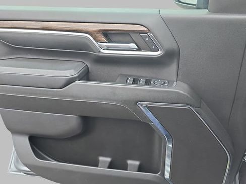 Used 2024 GMC Sierra 2500 SLE w/ SLE Value Package; image 30