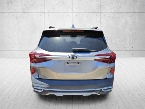 Used 2021 Kia Seltos S AWD/4WD image 8
