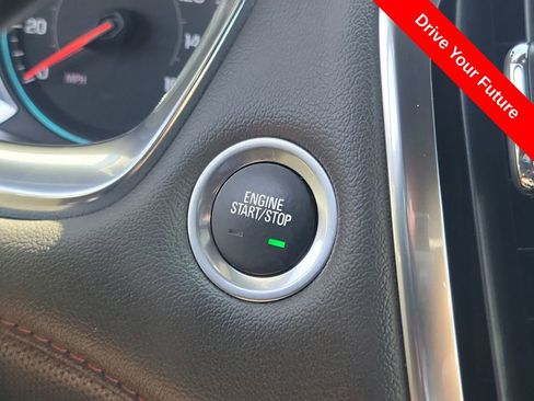 Used 2023 Chevrolet Traverse RS w/ LPO, Floor Liner Package FWD image 10