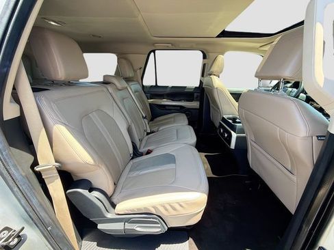 Used 2023 Ford Expedition Max Limited AWD/4WD image 30