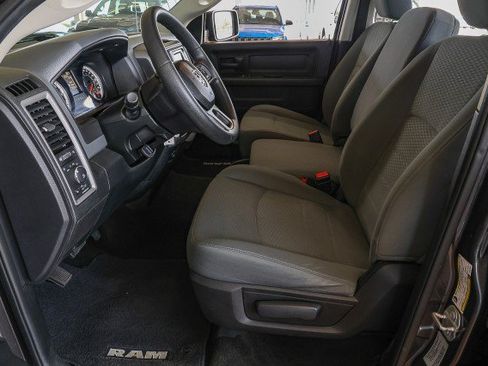 Used 2017 RAM 1500 Express w/ Express Value Package RWD image 11