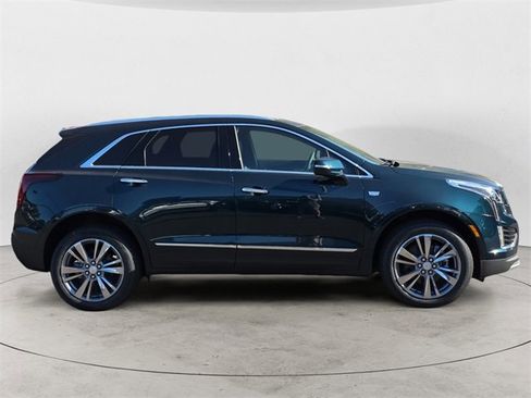 New 2025 Cadillac XT5 Premium Luxury image 6