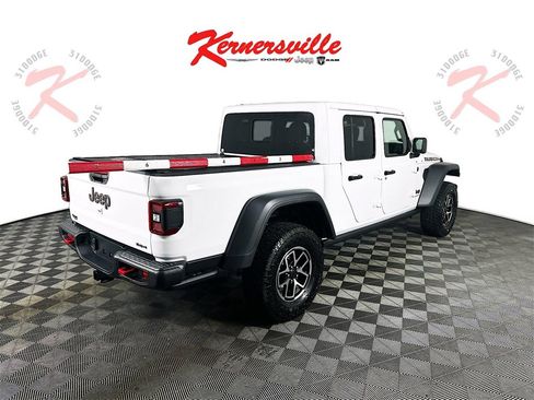 New 2025 Jeep Gladiator Rubicon w/ Convenience Group image 7