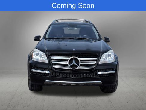 Used 2011 Mercedes-Benz GL 550 4MATIC image 9
