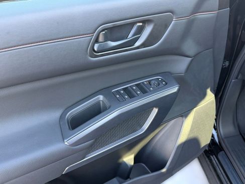 New 2026 Nissan Pathfinder Rock Creek AWD/4WD image 12