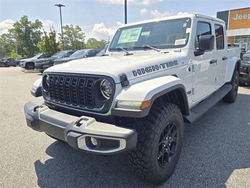 New 2025 Jeep Gladiator Sport image 15