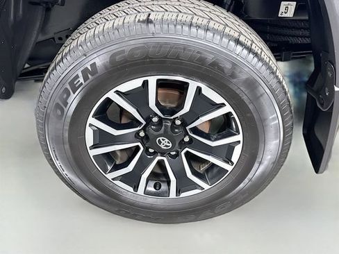 Used 2023 Toyota Tacoma TRD Sport w/ Advanced Technology Package AWD/4WD image 29