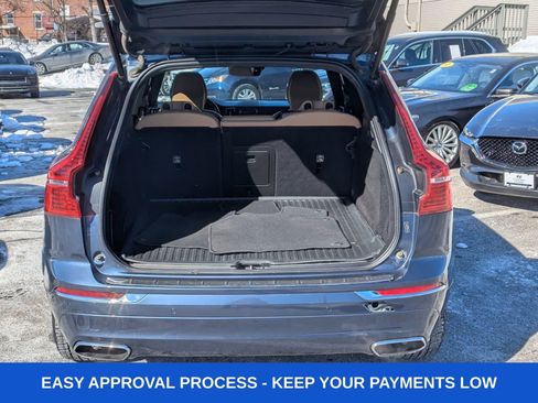 Used 2021 Volvo XC60 T5 Inscription w/ Protection Package Premier image 6