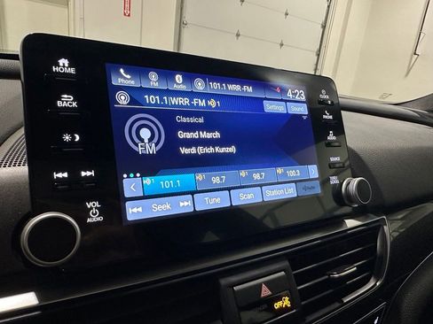 Used 2021 Honda Accord Sport image 23