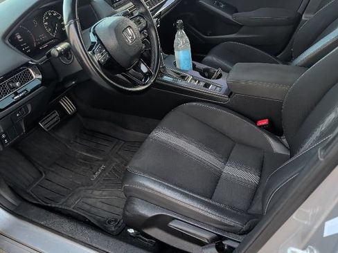 Used 2022 Honda Civic Sport image 12