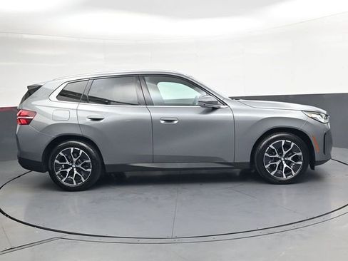 Used 2025 BMW X3 xDrive30i image 3