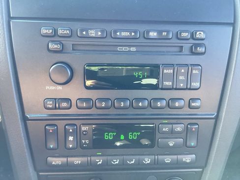 Used 2002 Ford Thunderbird RWD image 17