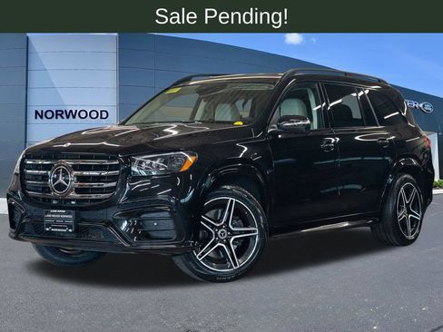 Used 2024 Mercedes-Benz GLS 450 4MATIC image 1