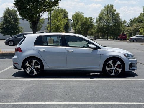 Used 2018 Volkswagen GTI S FWD image 9