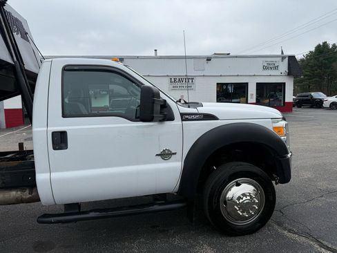 Used 2015 Ford F550 4x4 Regular Cab Super Duty image 13
