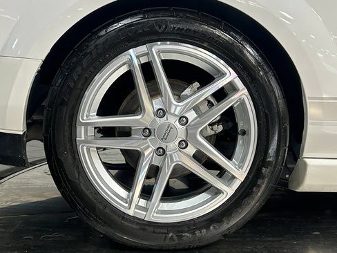 Used 2007 Ford Mustang GT RWD image 19