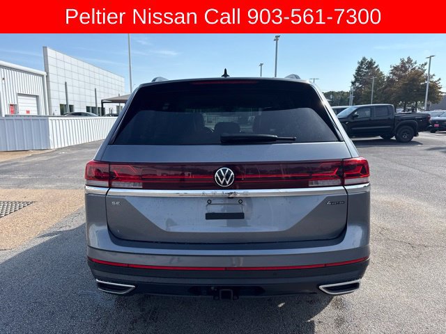 Used 2025 Volkswagen Atlas SE AWD/4WD image 4
