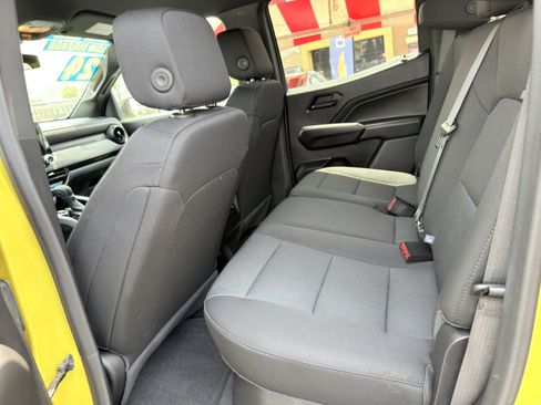 Used 2024 Chevrolet Colorado Trail Boss w/ LPO, Dark Essentials Package AWD/4WD image 22