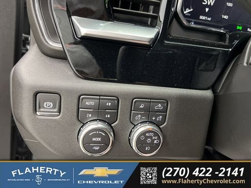 Used 2025 GMC Sierra 1500 Elevation w/ Elevation Premium Package AWD/4WD image 25