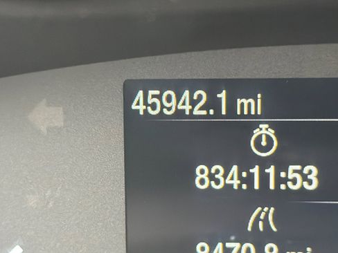 Used 2022 Ford Escape SE image 25