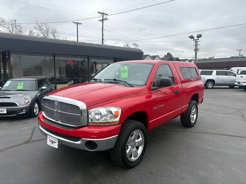 Used 2006 Dodge Ram 1500 Truck SLT AWD/4WD image 2