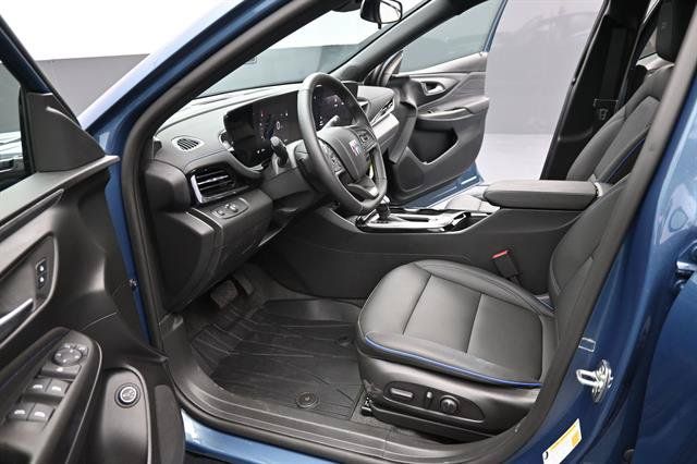 Used 2026 Buick Envista Sport Touring w/ Convenience I Package FWD image 10