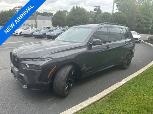 Used 2025 BMW X7 M60i w/ Executive Package AWD/4WD image 5
