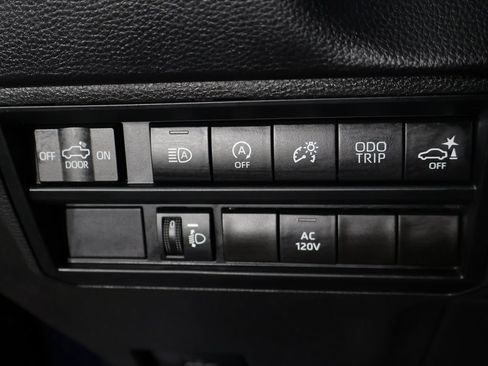 Used 2023 Toyota Tundra SR5 w/ SR5 Premium Package AWD/4WD image 39