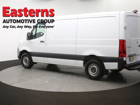 Used 2019 Freightliner Sprinter 2500 RWD image 58