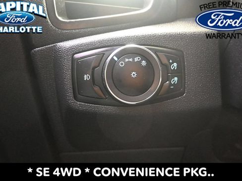 Used 2020 Ford EcoSport SE w/ SE Convenience Package AWD/4WD image 19