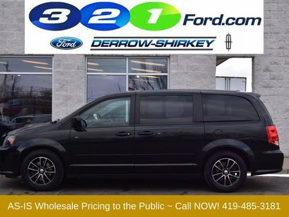 Used 2017 Dodge Grand Caravan SXT w/ Driver Convenience Group