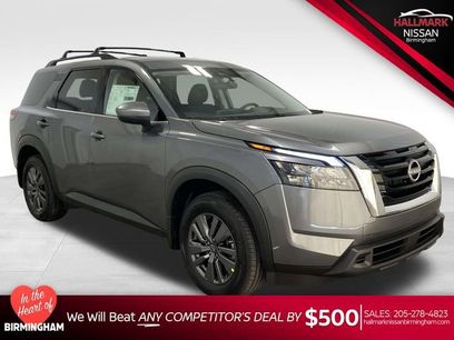 New 2025 Nissan Pathfinder SV