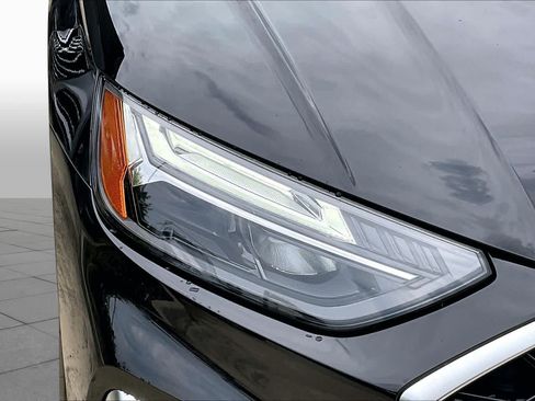 Used 2022 Audi Q5 e Premium Plus AWD/4WD image 28