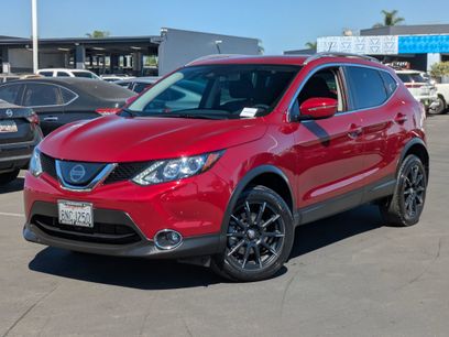 Used 2019 Nissan Rogue Sport SV w/ All-Weather Package