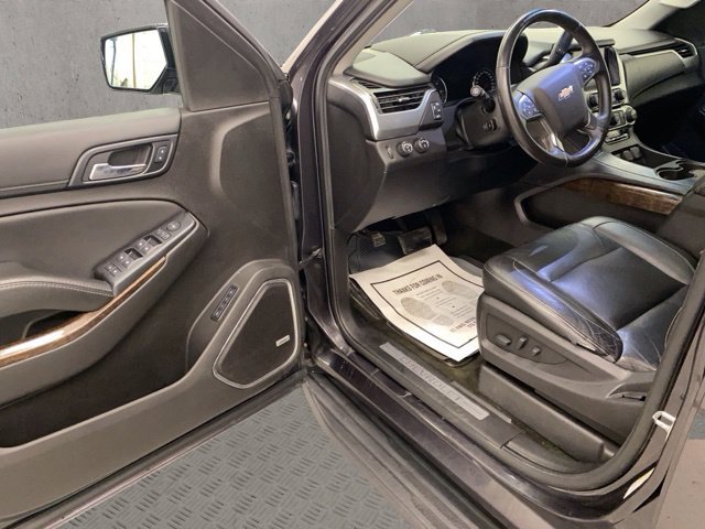 Used 2017 Chevrolet Suburban LT AWD/4WD image 20