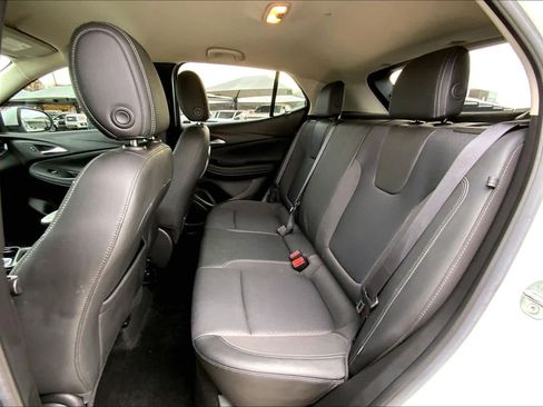 Used 2023 Buick Encore GX Preferred image 18