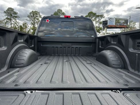 New 2026 Ford F250 Lariat w/ Black Appearance Package image 45