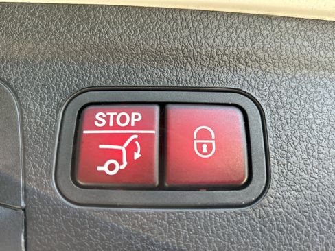 Certified 2023 Mercedes-Benz GLE 350 image 11