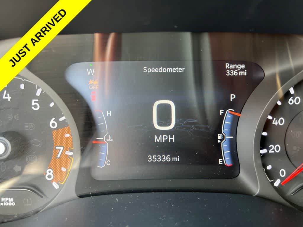 Used 2025 Jeep Compass Limited AWD/4WD image 12