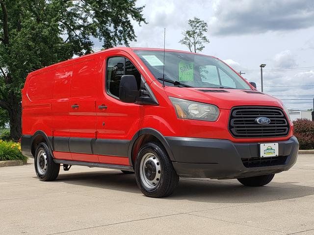 Used 2016 Ford Transit 150 130 Low Roof RWD image 8