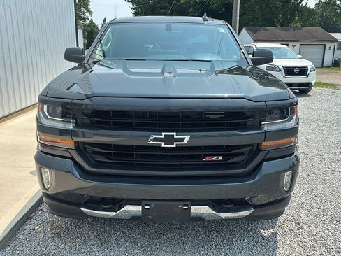 Used 2018 Chevrolet Silverado 1500 LT w/ All Star Edition AWD/4WD image 12