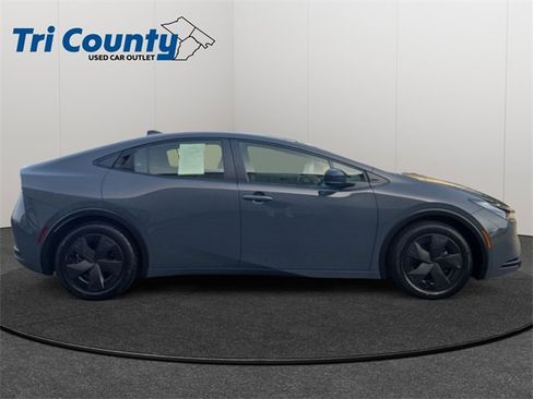Certified 2024 Toyota Prius LE image 9