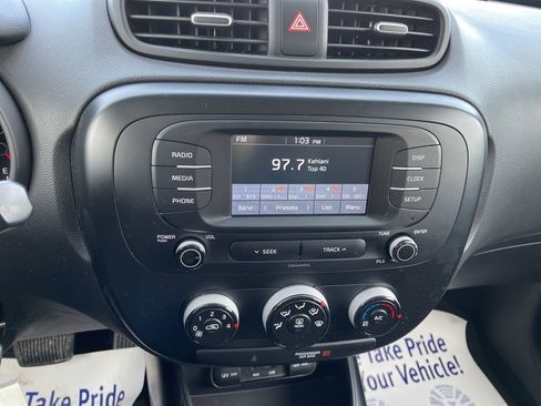 Used 2019 Kia Soul image 19