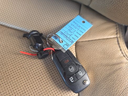 Used 2017 Ford F350 Lariat w/ Chrome Package AWD/4WD image 33