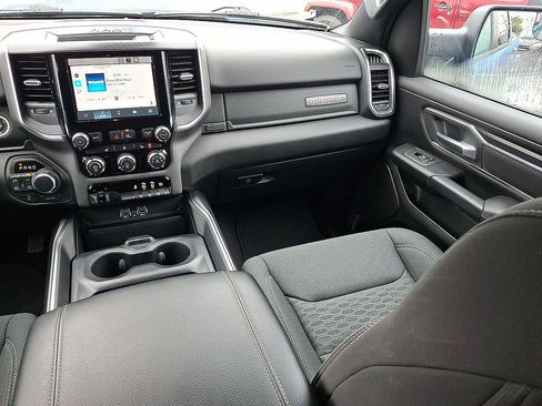 Used 2025 RAM 1500 Big Horn AWD/4WD image 11