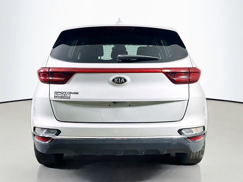 Used 2022 Kia Sportage LX image 6